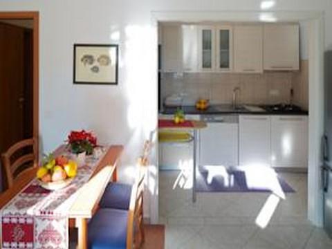 Apartament 3  5