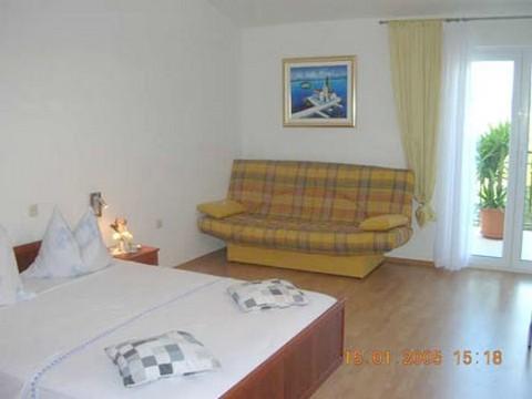 Apartament B  1