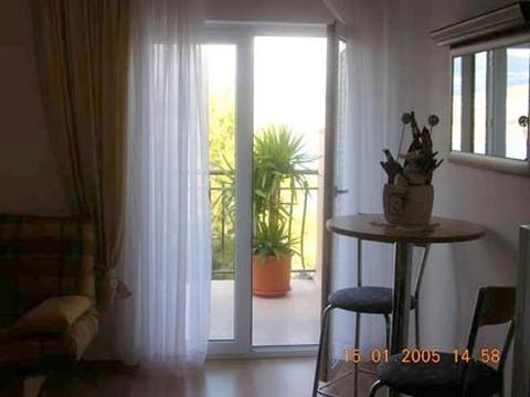 Apartament B  4