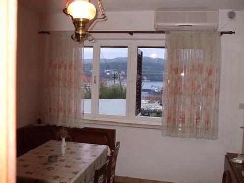 Apartament 1  5