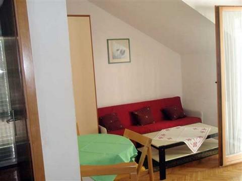 Apartament 1  4