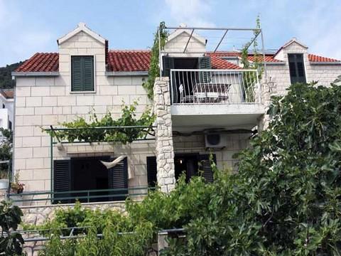 Apartament 4  8