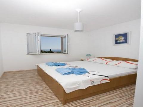 Apartament 2  4