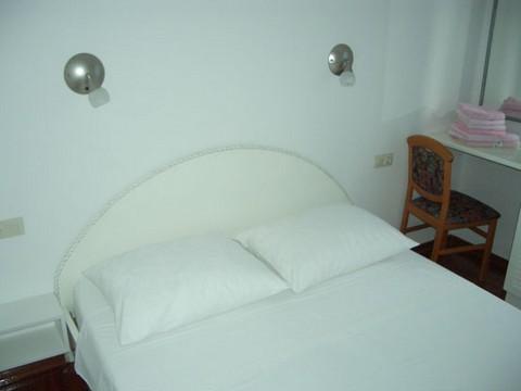 Apartament 2  4