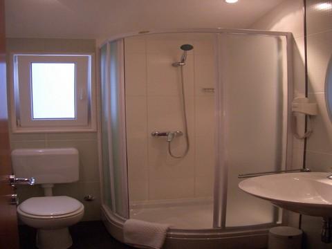 Apartament 4  8