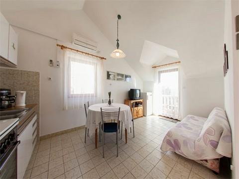 Apartament 1  2