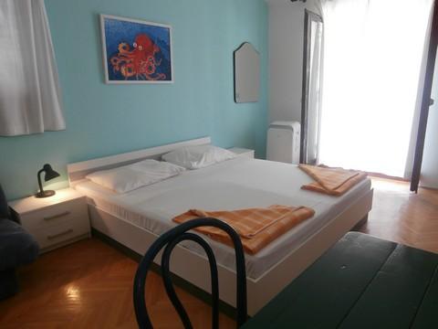 Apartament 2  4