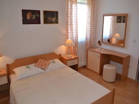 Apartament C2  3
