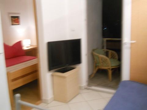 Apartament 2  4