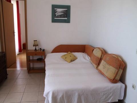 Apartament 3  4