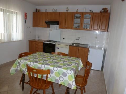Apartament 1  5