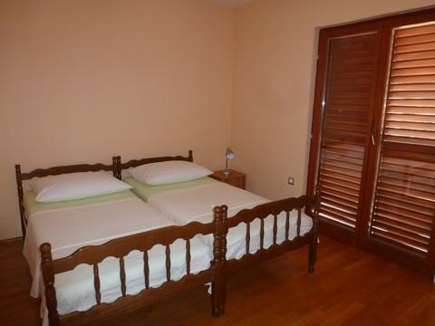 Apartament 2  4