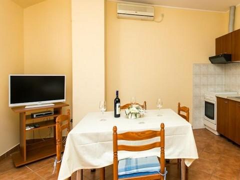 Apartament 1  9