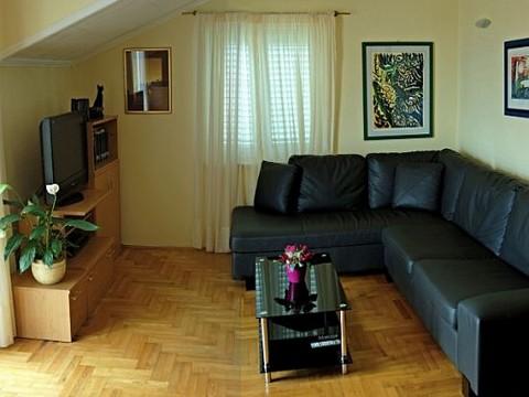 Apartament 1  2