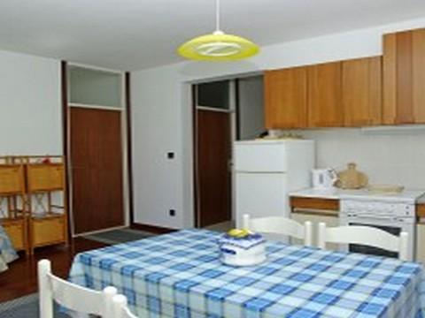 Apartament 2  4