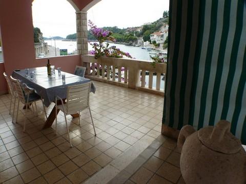 Apartament 3  6
