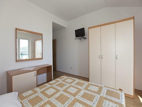 Apartament 3  4