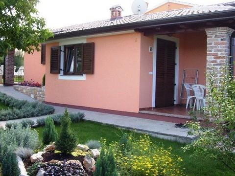 Apartament 1,2  5