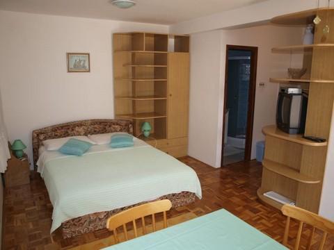 Apartament 1  2