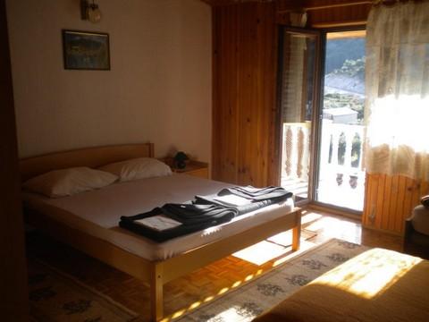 , Apartament 4  1