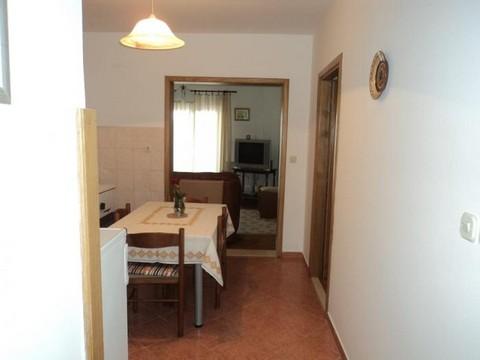 Apartament 3  4