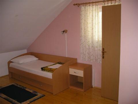 Apartament 4  4