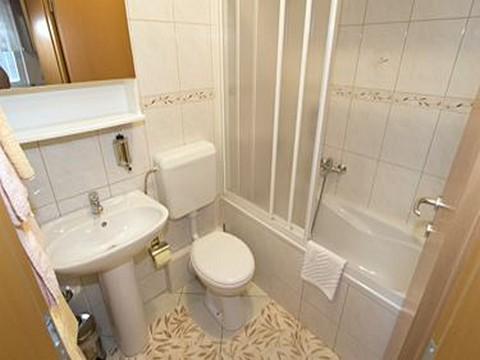 , Apartament 3  8