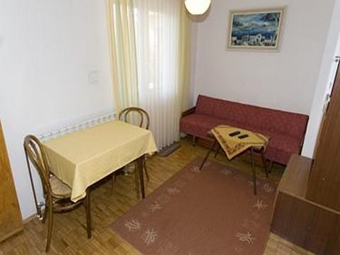 Apartament 7  4