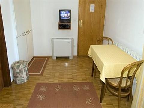 Apartament 7  5