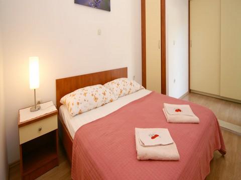 Apartament 2  4