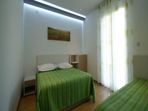 Apartament 5  4