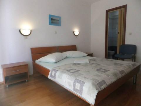 Apartament 1  4