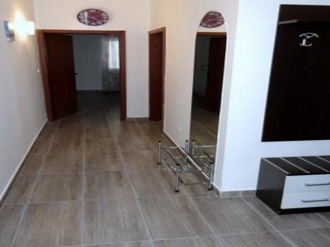 Apartament 1  4